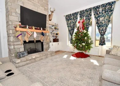 25c2ffbae3d3439a52a043a59e36cb69-cc_ft_576